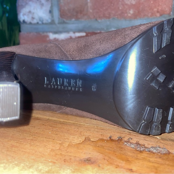 Lauren Ralph Lauren Chocolate Brown Suede Ankle Boot 7 1/2 - Picture 6 of 7